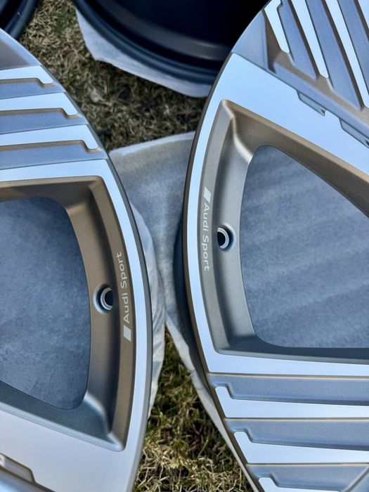 Нові оригінальні диски 22 Audi sport  Q7  Q8  e-tron