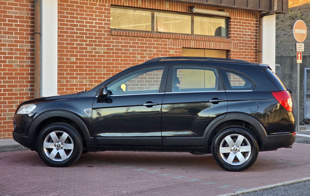 Chevrolet Captiva  2.0 VCDI   7LUG