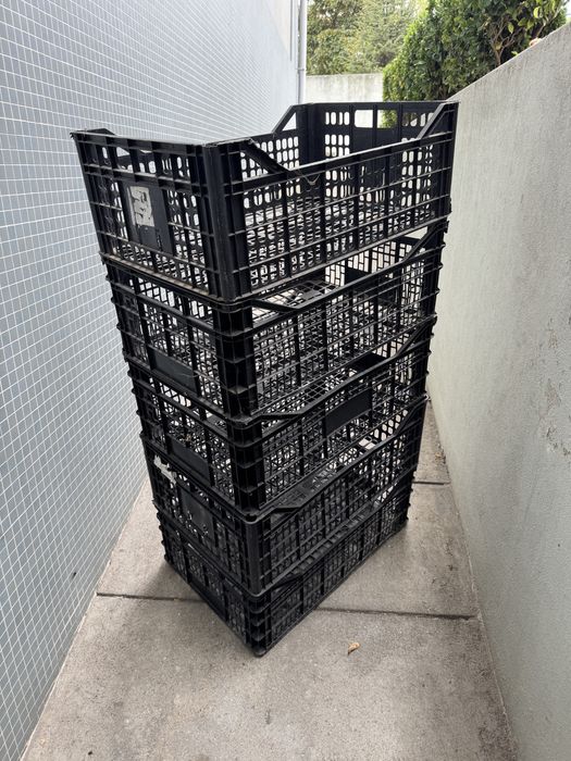 5 cestos de plásticos 60x40x20 cor preto