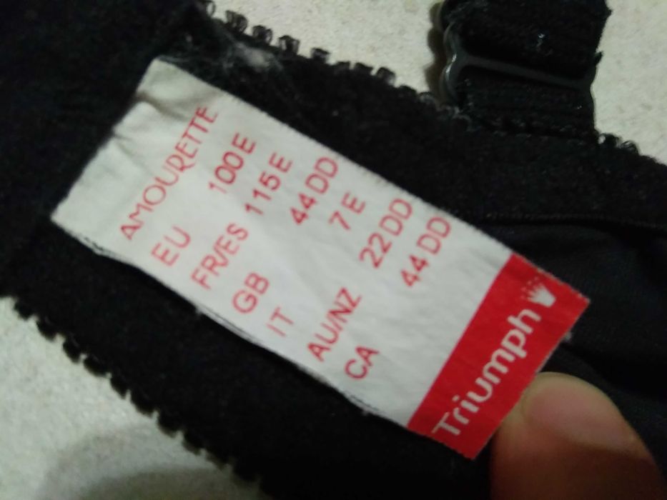 Triumph amourette biustonosz 100E