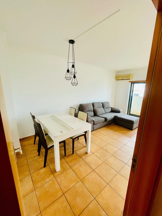 Quartos individuais com cama de solteiro  em Faro