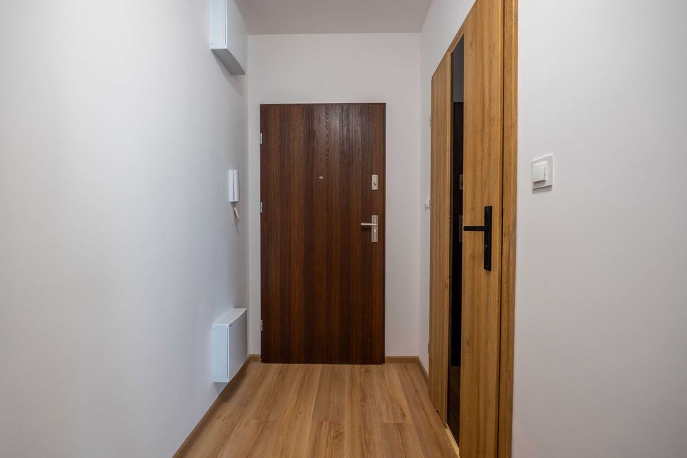 Piękna, nowa kawalerka na Pradze Południe