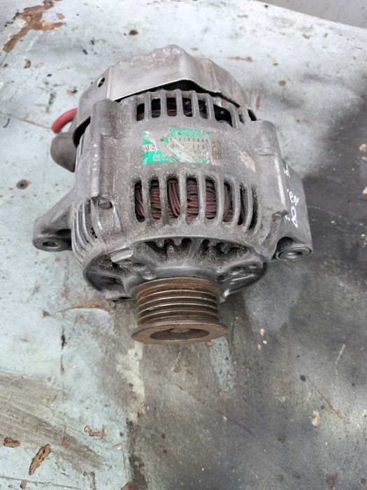 Генератор Land Rover Freelander  1.8 16V 18k4f  YLE102060