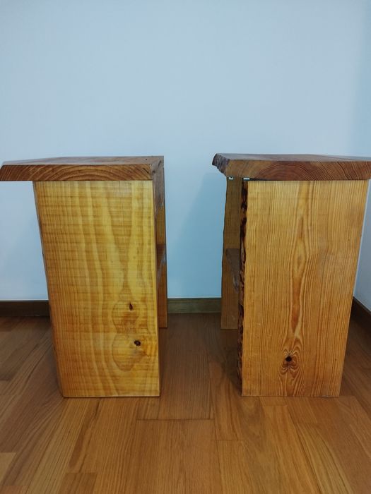 Mesinhas de cabeceira em pinho modelos unicos