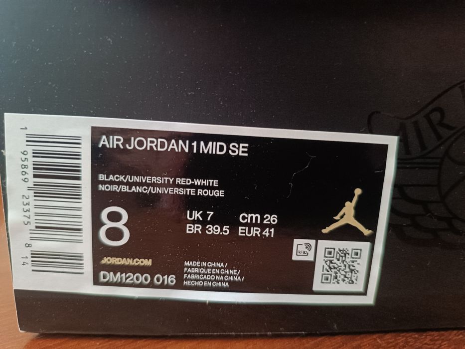 Nike Air Jordan 1 mid