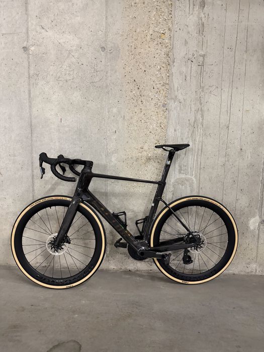 Factor Ostro VAM 2.0 Aero Sram Force Axs