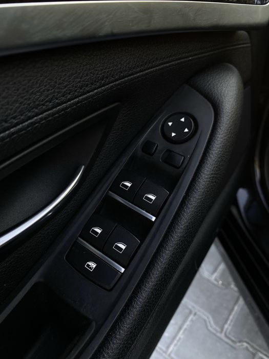 BMW F10 528i 2015р. 2.0 бензин N20B20A