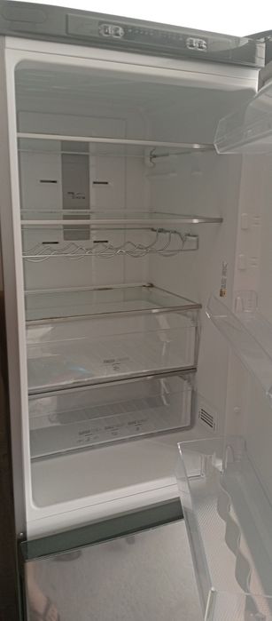 Combinado Hotpoint Ariston em bom estado