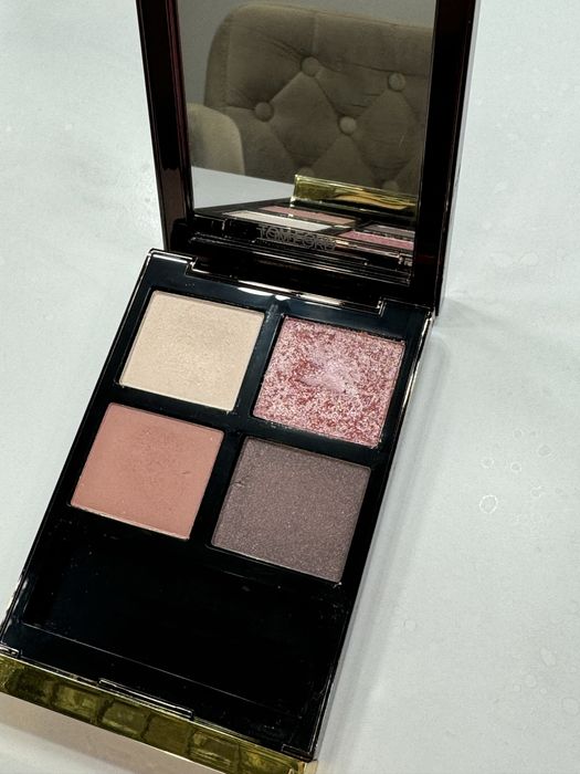 Paleta cieni Tom Ford – 30 insolent rose