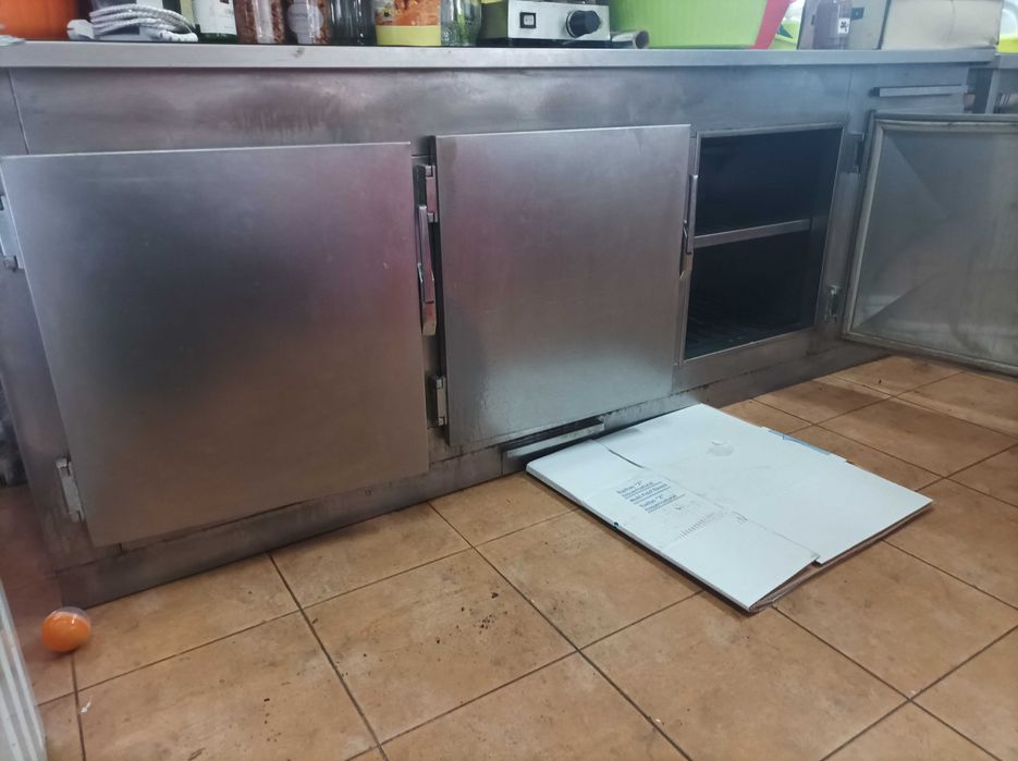 Bancada de frio como nova