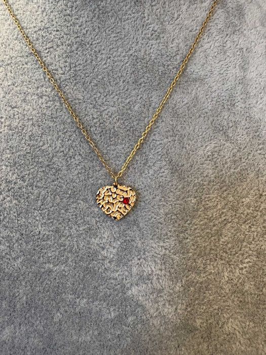 Złoty łańcuszek z zawieszką serce stal chirurgiczna