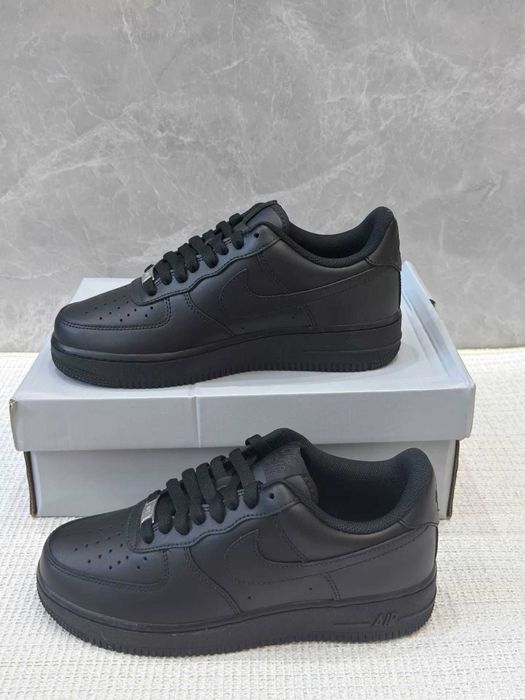 Nike Air Force 1 R.44,5