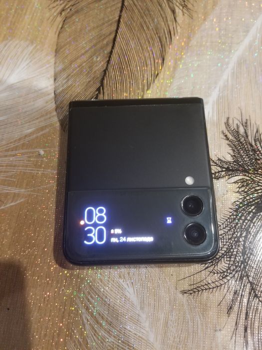 Samsung Galaxy flip 3 ,под ремонт