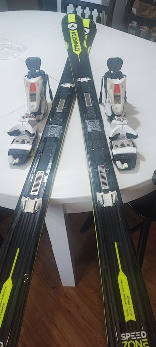 Skis (1,68) com fixações