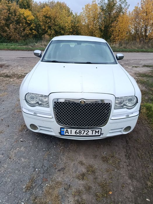 Продам Крайслер 300с