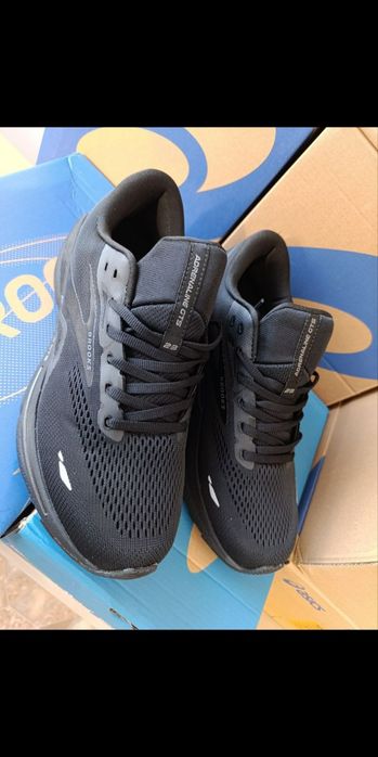 Кросівки чоловічі BROOKS abrenaline GTS 23 BLACK men.