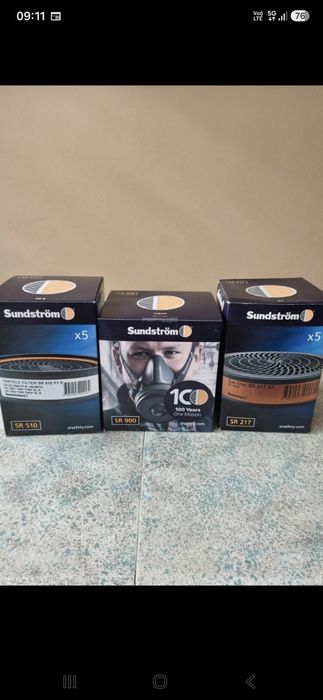 Półmaska Sundstrom SR 900. plus 12szt.filtrow .