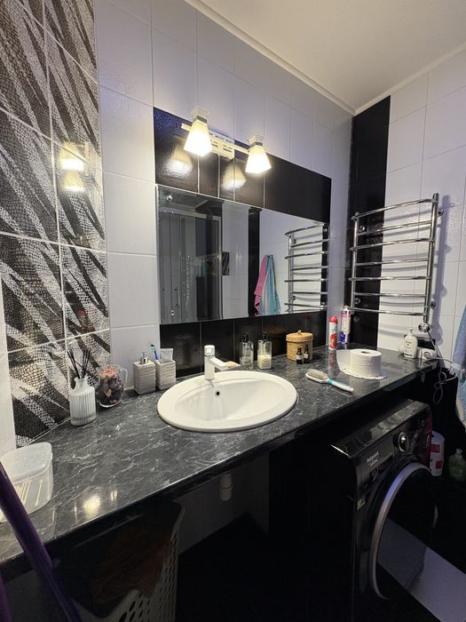 Продаж 1к квартири 51,2 м² у центрі Бучі | Індивідуальне газове опалення | Тепла підлога | 2 поверх! - More
