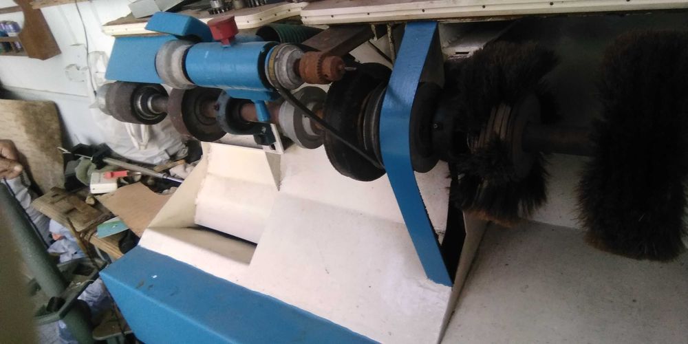Maquina de sapateiro - pouco usada
