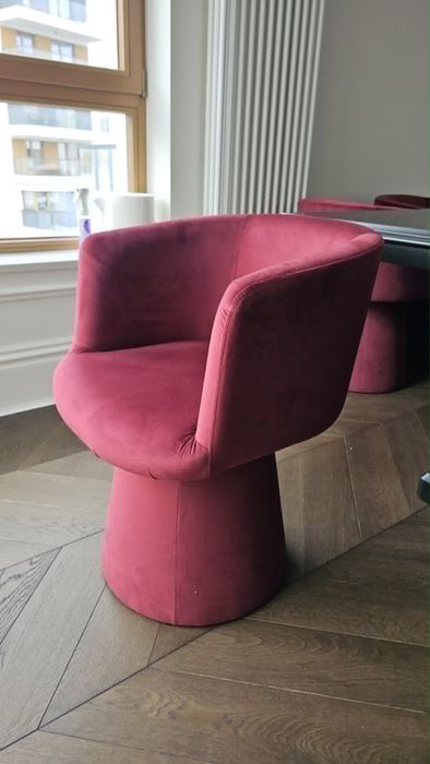 Piękne krzesła bordo welur - marki LECTUS