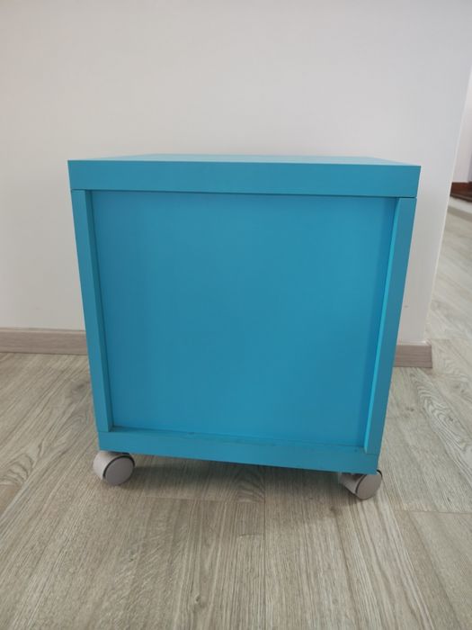 Mesa cabeceira infantil