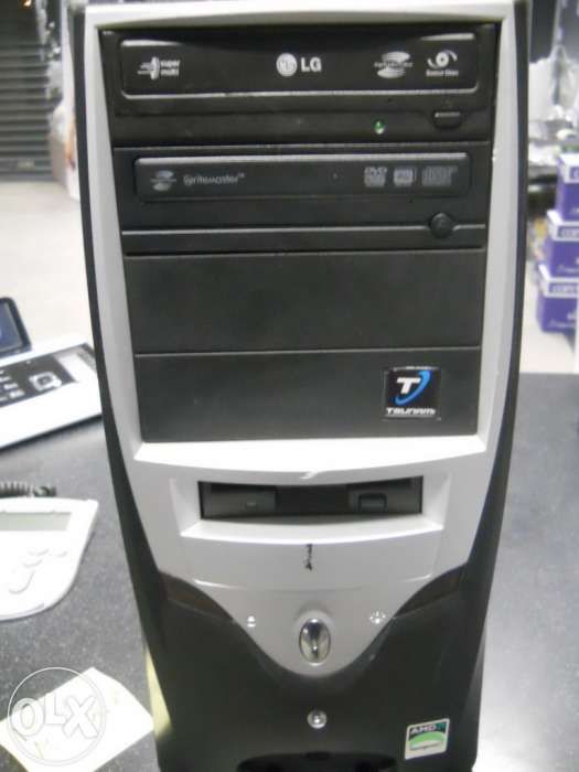 Core 2 Duo Computer – Includes Monitor, Keyboard, and Mouse64585244585474121