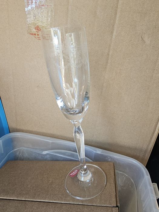 Conjunto completo de copos de cristal- novo