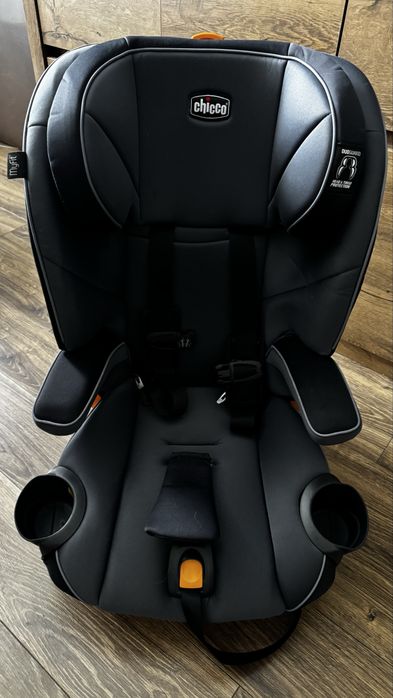 Автокрісло chicco myfit