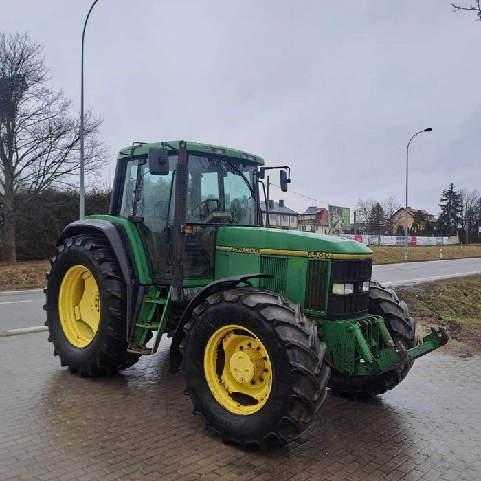 Ciągnik John Deere 6900. przedni TUZ, 7904 h. 140 KM