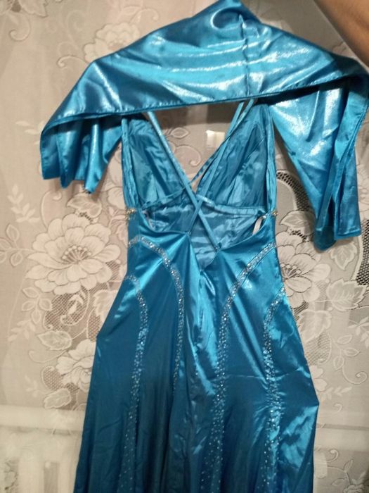 Вечірня,випускна сукня