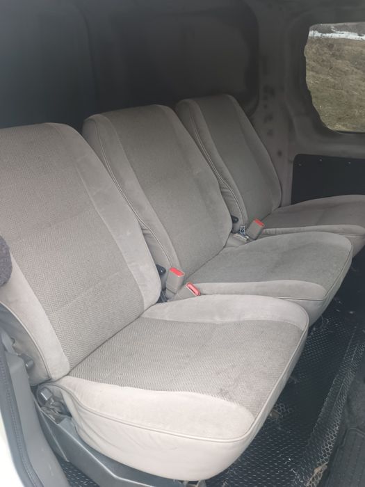 Продам форд Коннект 1.8