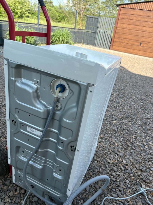 Pralka Electrolux ewt1066