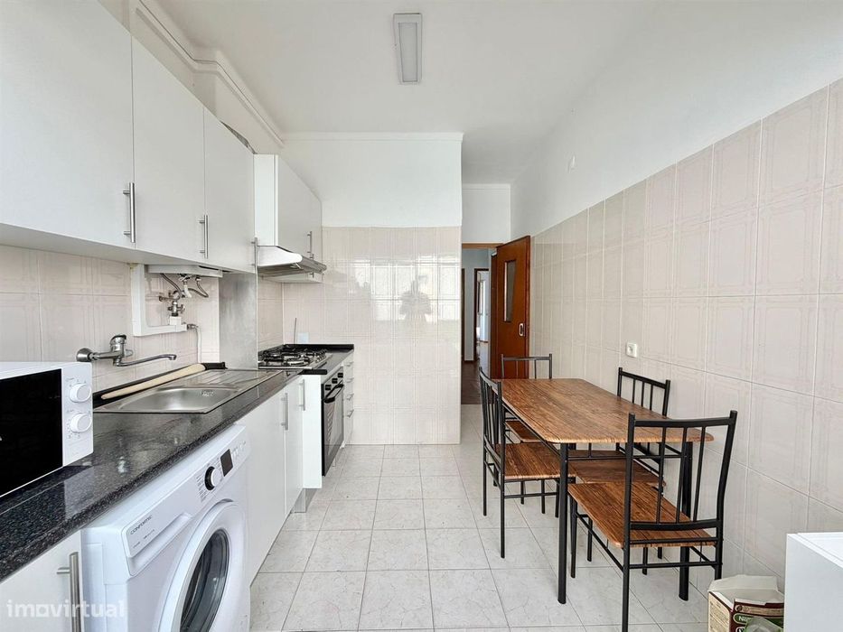 T2 - Varanda / Alto do Seixalinho — Alto Do Seixalinho, Santo André E Verderena, Setúbal