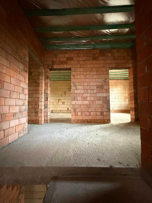 Цегляний будинок в Ірпені  130 м²  4,5 сотки  газ