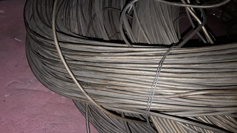 Продам для пайки,заклепок проволоку латунную,нихром.