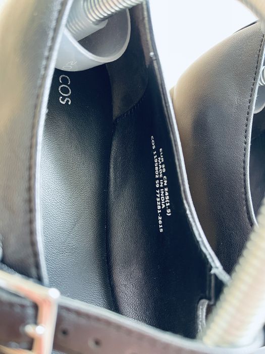 Балетки шкіряні COS 39р