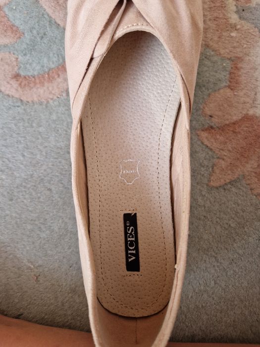 Nowe buty born2be
