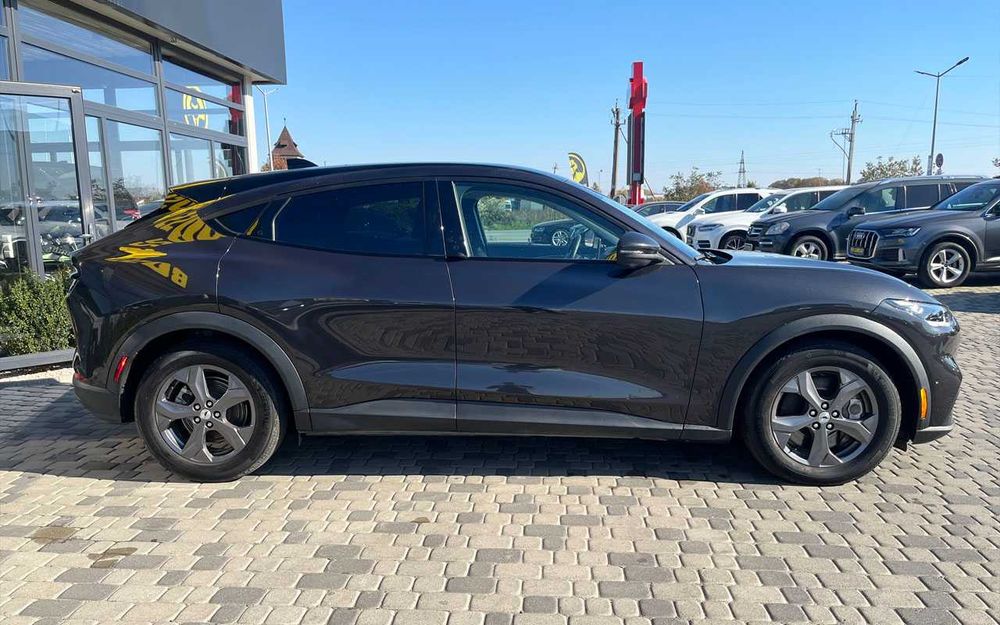 Ford Mustang MACH-E 2021