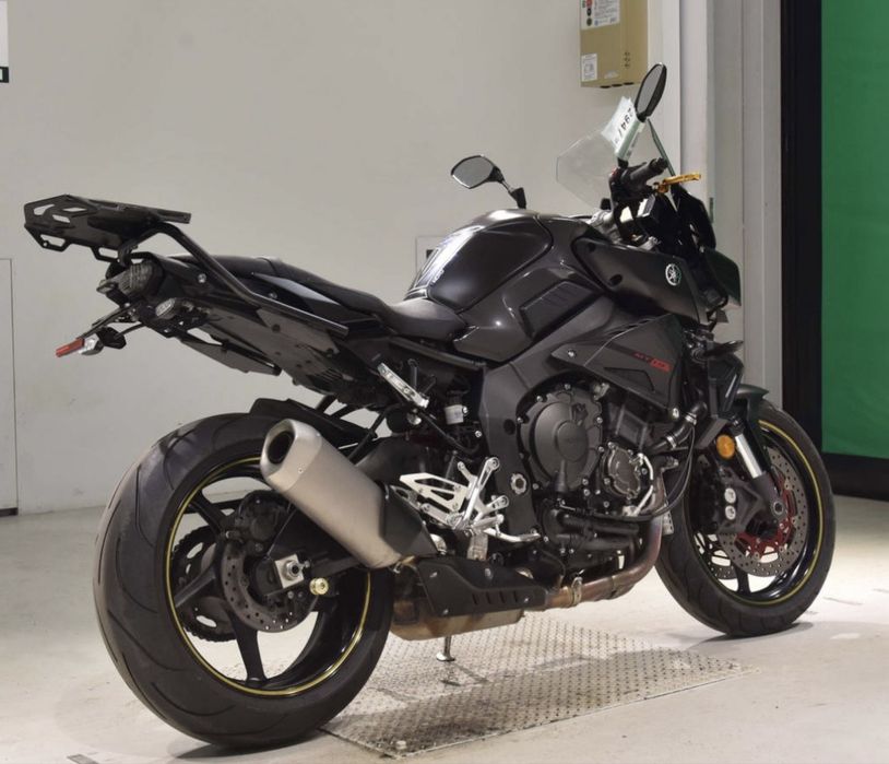 YAMAHA MT-10 Ямаха з Японії