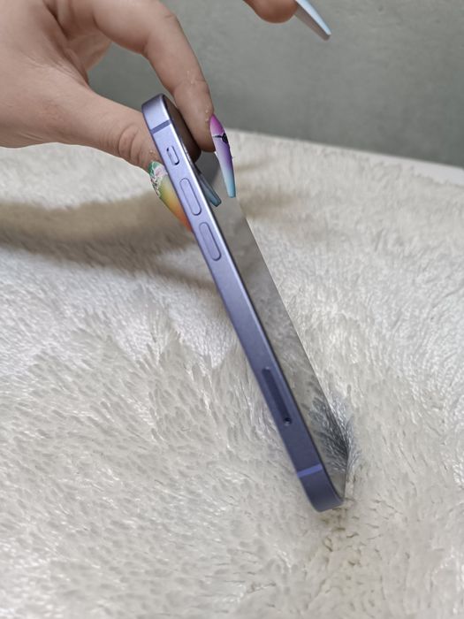 Продаю айфон 12 міні на 256 гб