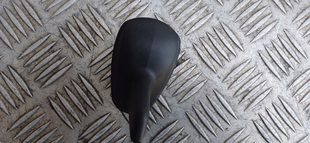 Mercedes W204 Antena Dachowa płetwa