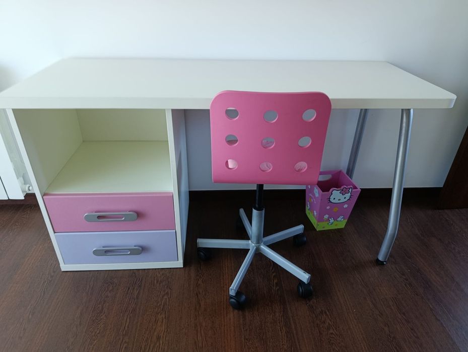 Quarto de menina completo + cobertores