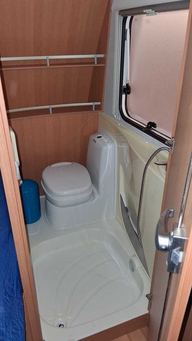 Knaus Azur 2008 - 4 Dormidas