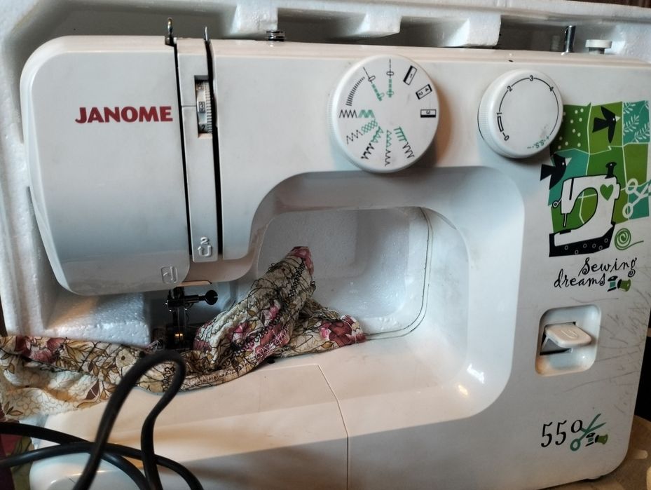 Швейна машинка Janome 550 (Джаноме)