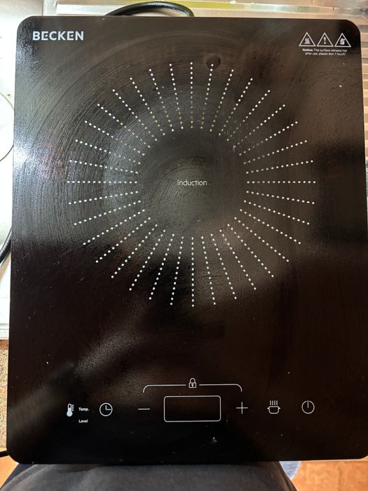 Fogão de uma boca de indução