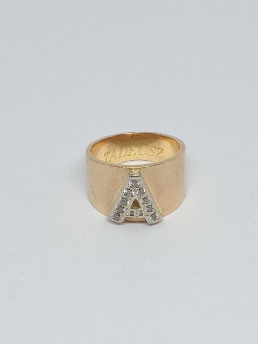 Lombardowski. Złoty pierścionek pr.585 7,18g rozm.9 BDB stan