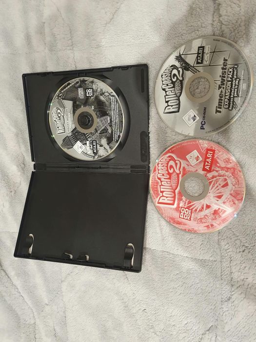 Atari RollerCoaster  Tycoon 2 PC 3xCD