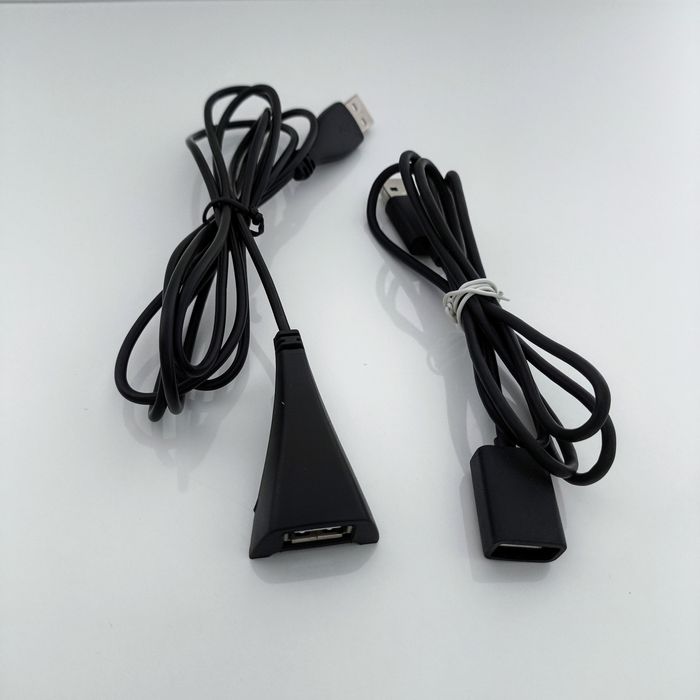 Cartões SD / Adaptadores WiFI / USB