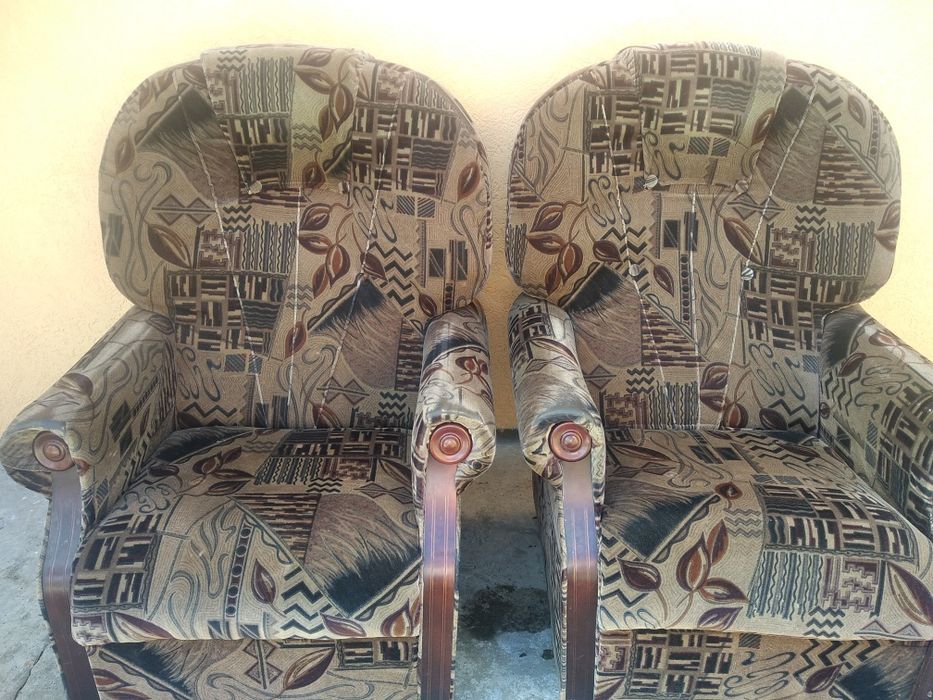 Продам м'які крісла