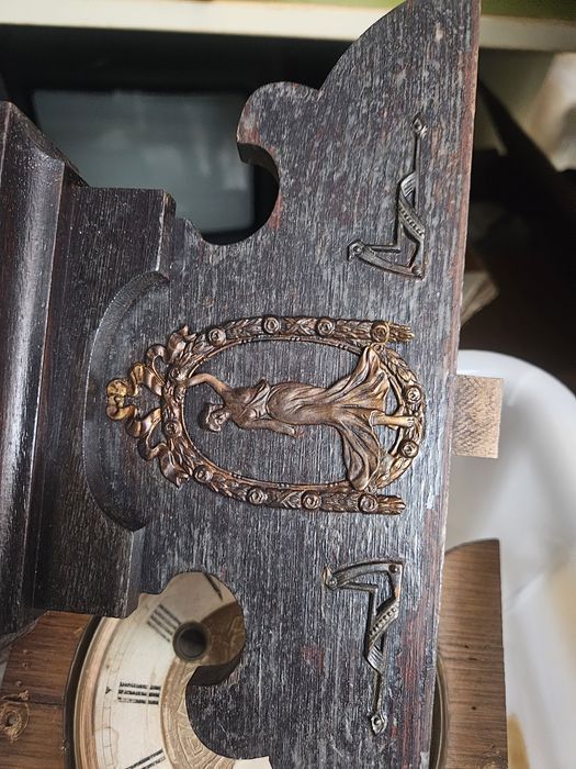 Conjunto de 3 relógios de parede muito antigos para restauro